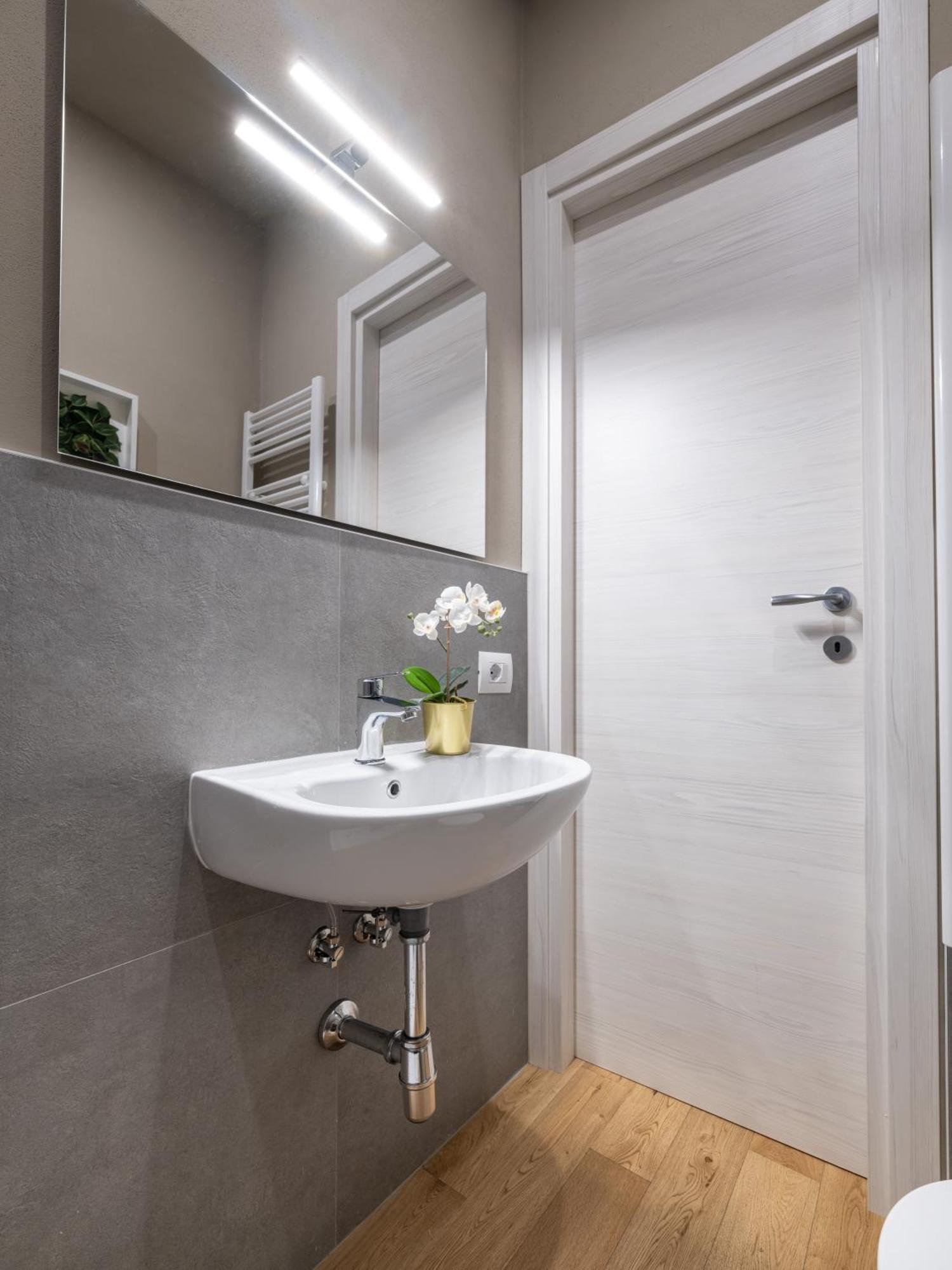 Santa Croce Luxury Suite - Dolcevita Holiday Florence Buitenkant foto