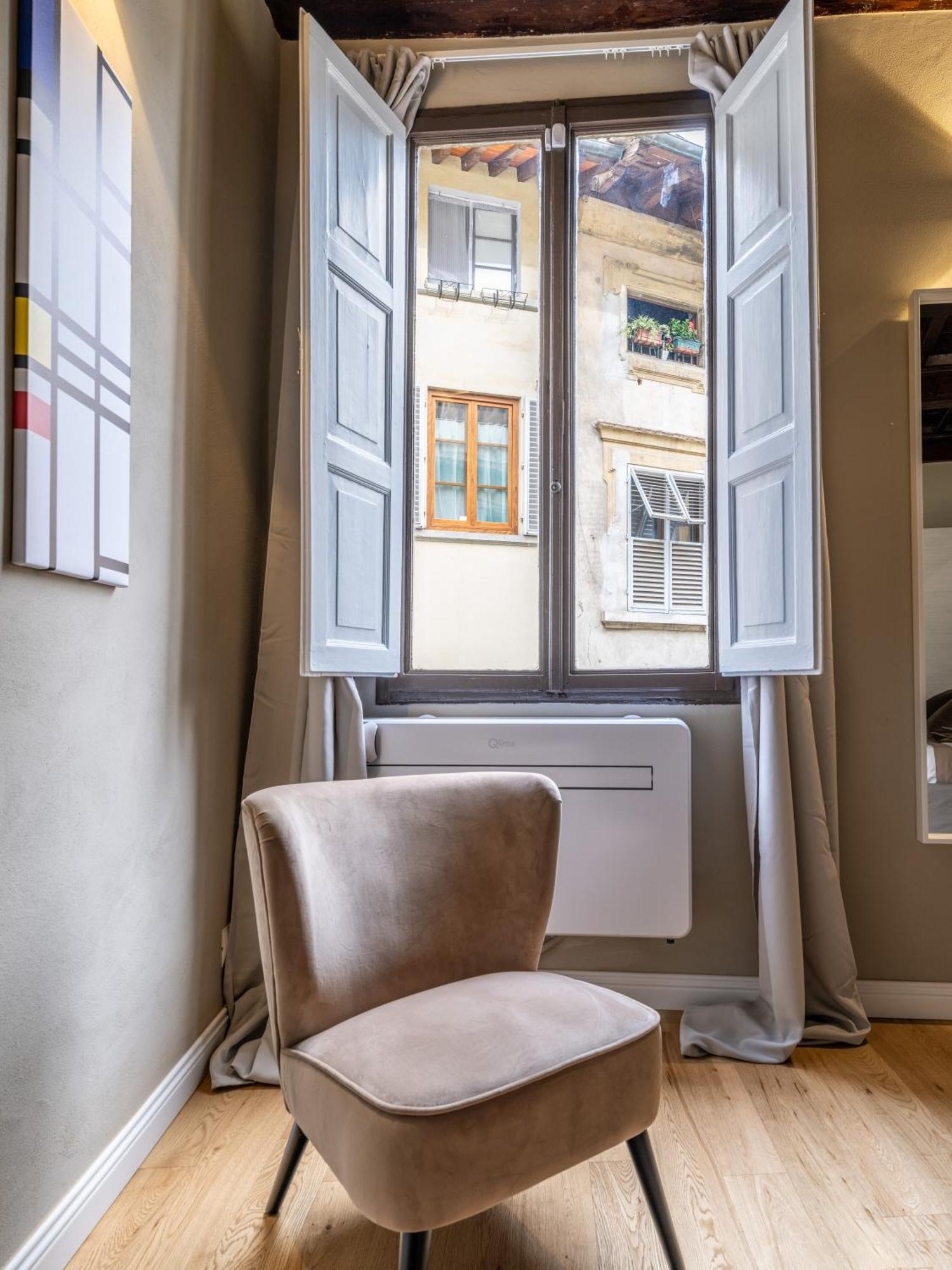 Santa Croce Luxury Suite - Dolcevita Holiday Florence Buitenkant foto